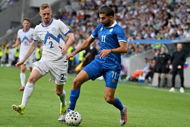 LJUBLJANA, SLOVENIA - JUNE 04: Andronikos Kakoulli of Cyprus (R) in action against Zan Karnicnik of Slovenia (L) during the International men’s football Friendly match between Slovenia and Cyprus at Stadium Stozice, Ljubljana on June 04, 2026 in Ljubljana, Slovenia. (Photo by Igor Kupljenik Sports Press Photo).  Copyright: xIgorxKupljenikx xSPPx Sportspressphoto_SPR160760