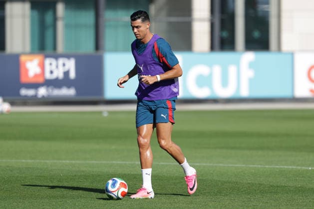 Training of the Portuguese national football team in the football city of Oeiras Portugal, June 4, 2026, in Alges, Portugal Cristiano Ronaldo Portugal ,7 Copyright: HMBxMedia FernandoxSoares
