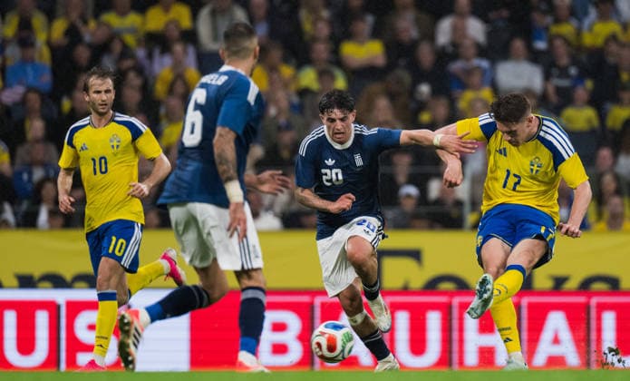 260604 Christos Zafeiris of Greece against Benjamin Nygren and Viktor Gyökeres of Sweden during the international friendly football match between Sweden and Greece on June 4, 2026 in Stockholm Photo Joel Marklund BILDBYRAN kod JM JM0822 bbeng fotboll football soccer fotball träningslandskamp international friendly sverige sweden sverige a grekland greece  Copyright: JOELxMARKLUND BB260604JM045