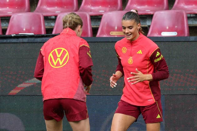 Cologne, Germany 04 06 2026 Training of the DFB women final training before the World Cup qualifier Germany vs Norway In the picture from left the second Selina Cerci Germany Copyright: HMBxMedia MadeleinexFantini