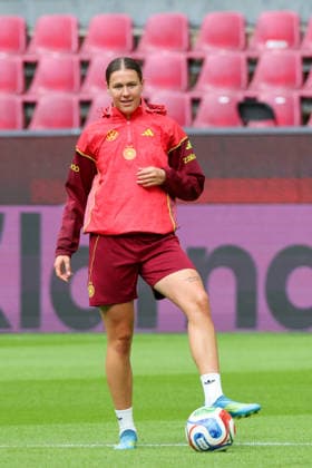 Cologne, Germany 04 06 2026 Training of the DFB women final training before the World Cup qualifier Germany vs Norway In the picture Larissa Mühlhaus Muehlhaus Germany Copyright: HMBxMedia MadeleinexFantini