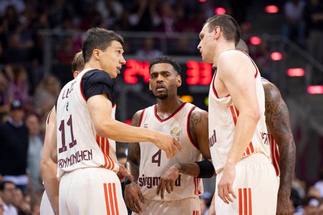 Xavier RATHAN MAYES FCB 4, mi discusses with Vladimir LUCIC FCB 11, left and Johannes VOIGTMANN FCB 7, right Final score 57 77, Basketball 1 Bundesliga Telekom Baskets Bonn FC Bayern Muenchen Basketball Munich BON vs FCB Playoffs, Semifinal, 3 Game, at T E L E K O M D O M E, on 27 05 2026, Â