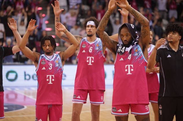 End of season for Telekom Baskets Bonn after defeat against FC Bayern Munich Munich Basketball Playoffs Semi-Final Game 3 Season 2025 26