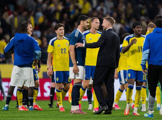 260604 Ntinos Mavropanos of Greece and Head coach Graham Potter of Sweden after the international friendly football match between Sweden and Greece on June 4, 2026 in Stockholm Photo Joel Marklund BILDBYRAN kod JM JM0822 bbeng fotboll football soccer fotball träningslandskamp international friendly sverige sweden sverige a grekland greece  Copyright: JOELxMARKLUND BB260604JM076