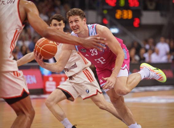 Patrick Heckmann Telekom Baskets Bonn vs FC Bayern Munich Munich Basketball Playoffs Semi-Final Game 3 Season 2025 26