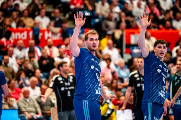 04 06 2026, xdobgx, Handball Daikin HBL, Handball Sport Verein Hamburg HSG Wetzlar v l Niklas Weller Handball Sport Verein Hamburg, 13 , Elias Kofler Handball Sport Verein Hamburg, 6 Hamburg
