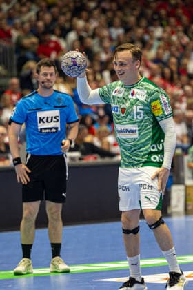 DAIKIN Handball Bundesliga, Kassel, MT Melsungen vs Fuechse Berlin, Rothenbach Halle Kassel 04 06 2026 DAIKIN Handball Bundesliga, Kassel, Germany 04 06 2026 Tobias Scholberg Grondahl Füchse Berlin, 15 at the throw, Handball Bundesliga, MT Melsungen vs Fuechse Berlin match, Rothenbach Halle Kassel Copyright: xBEAUTIFULxSPORTS Freudensteinx