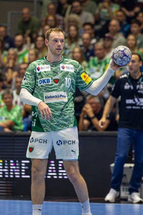DAIKIN Handball Bundesliga, Kassel, MT Melsungen vs Fuechse Berlin, Rothenbach Halle Kassel 04 06 2026 DAIKIN Handball Bundesliga, Kassel, Germany 04 06 2026 Mathias Gidsel Fuechse Berlin, 19 on the ball, Handball Bundesliga, MT Melsungen vs Fuechse Berlin match, Rothenbach Halle Kassel Copyright: xBEAUTIFULxSPORTS Freudensteinx