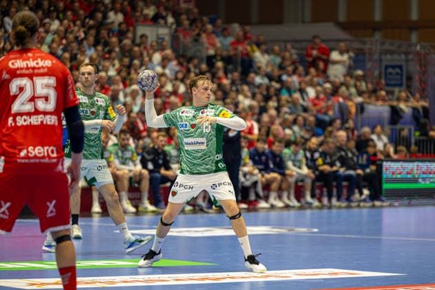DAIKIN Handball Bundesliga, Kassel, MT Melsungen vs Fuechse Berlin, Rothenbach Halle Kassel 04 06 2026 DAIKIN Handball Bundesliga, Kassel, Germany 04 06 2026 Tobias Scholberg Grondahl Füchse Berlin, 15 at the throw, Handball Bundesliga, MT Melsungen vs Fuechse Berlin match, Rothenbach Halle Kassel Copyright: xBEAUTIFULxSPORTS Freudensteinx
