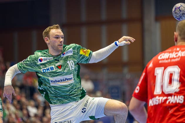 DAIKIN Handball Bundesliga, Kassel, MT Melsungen vs Fuechse Berlin, Rothenbach Halle Kassel 04 06 2026 DAIKIN Handball Bundesliga, Kassel, Germany 04 06 2026 Mathias Gidsel Fuechse Berlin, 19 after the throw, Handball Bundesliga, MT Melsungen vs Fuechse Berlin match, Rothenbach Halle Kassel Copyright: xBEAUTIFULxSPORTS Freudensteinx
