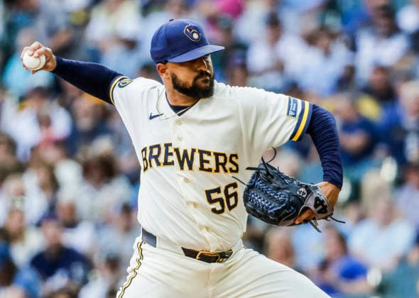 Milwaukee Brewers relief pitcher Grant Anderson throws in the fifth inning of the MLB, Baseball Herren, USA game between the San Francisco Giants and the Milwaukee Brewers at American Family Field in Milwaukee, Wisconsin on Thursday, June 4, 2026.  MIL20260604821 TANNENxMAURY