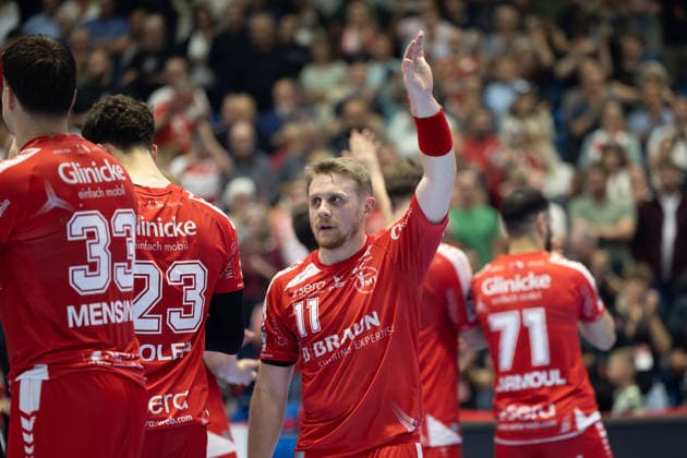 DAIKIN Handball Bundesliga, Kassel, MT Melsungen vs Fuechse Berlin, Rothenbach Halle Kassel 04 06 2026 DAIKIN Handball Bundesliga, Kassel, Germany 04 06 2026 The players after the match, Handball Bundesliga, MT Melsungen vs Fuechse Berlin match, Rothenbach Halle Kassel Copyright: xBEAUTIFULxSPORTS Freudensteinx