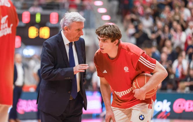 Head coach Svetislav Pesic Bayern and Justinian Jessup Bayern , Bonn, Germany, 04 06 2026, Basketball Bundesliga, 3 Semifinals, Telekom Baskets Bonn vs FC Bayern Munich Basketball