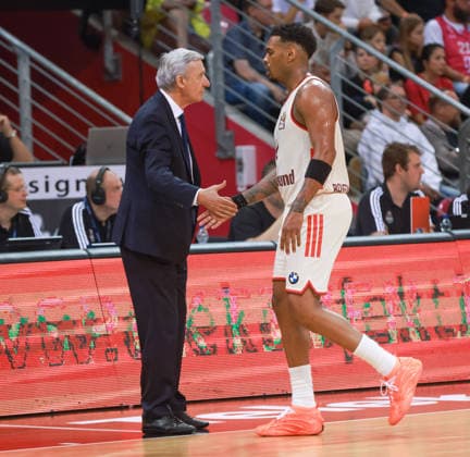 Head coach Svetislav Pesic Bayern and Xavier Rathan Mayes Bayern , Bonn, Germany, 04 06 2026, Basketball Bundesliga, 3 Semifinals, Telekom Baskets Bonn vs FC Bayern Munich Basketball