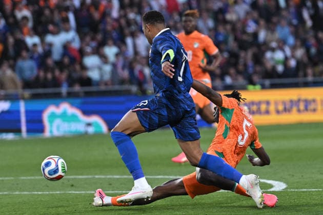 Friendly Match - France v Ivory Coast - FA French forward Kylian Mbappe kicks the ball during the friendly football match between France and Ivory Coast at the Beaujoire stadium in Nantes on June 4, 2026. Photo by Firas Abdullah ABACAPRESS.COM Nantes Pays de la Loire France  Copyright: xAbdullahxFiras ABACAx