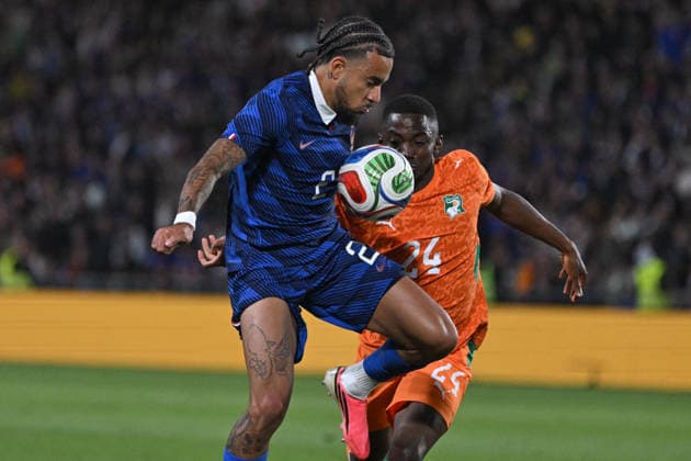 Friendly Match - France v Ivory Coast - FA French defender Malo Gusto fights for the ball during the friendly football match between France and Ivory Coast at the Beaujoire stadium in Nantes on June 4, 2026. Photo by Firas Abdullah ABACAPRESS.COM Nantes Pays de la Loire France  Copyright: xAbdullahxFiras ABACAx