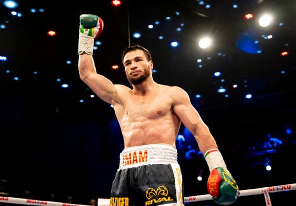 June 4, 2026, Montreal, Pq, CANADA: Imam Khataev celebrates his win over Mickael Dialloin their NABF light heavyweight World Championship, WM, Weltmeisterschaft fight in Montreal on Thursday, June 4, 2026. Canada News - June 4, 2026  - ZUMAc35_ 20260604_zaf_c35_150 Copyright: xChristopherxKatsarovx