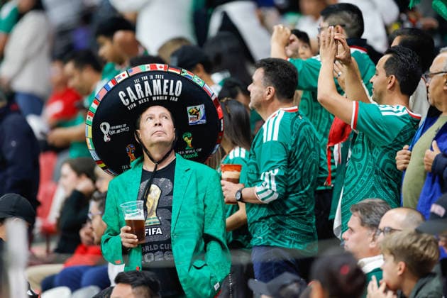 MEXICO NATIONAL TEAM INTERNATIONAL FRIENDLY MEXICO NATIONAL TEAM INTERNATIONAL FRIENDLY MEXICO VS SERBIA 04062026 TOLUCA, ESTADO DE MEXICO, MEXICO Action photo of a fan of the Mexico National team, during friendly game held at the Estadio Nemesio Diez of Toluca, Estado de Mexico against Action photo of a fan of the Mexico National team, during friendly game held at the Estadio Nemesio Diez of Toluca, Estado de Mexico against Serbia PHOTO BY IMAGENSHOP AGENCIA FOTOGRAFICA TOLUCA ESTADO DE MEXICO MEXICO Copyright: xJorgexReyesx