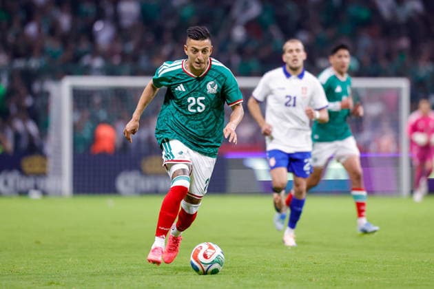 Football, International match, Mexico - Serbia