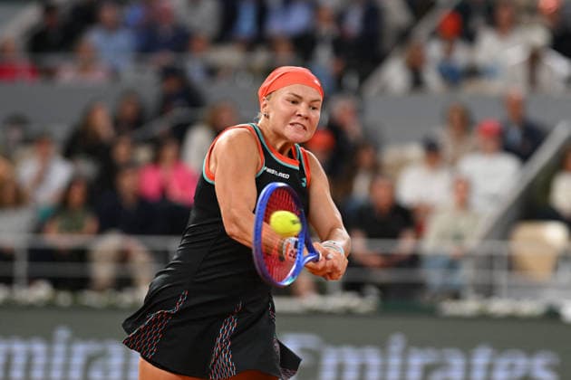 2026 French Open - Diana Schnaider Diana Schnaider RUS) during her semi final match at the 2026 Roland Garros French Tennis open tournament in Paris, France, on June 4, 2026. Photo by Corinne Dubreuil ABACAPRESS.COM Paris France  Copyright: xDubreuilxCorinne ABACAx