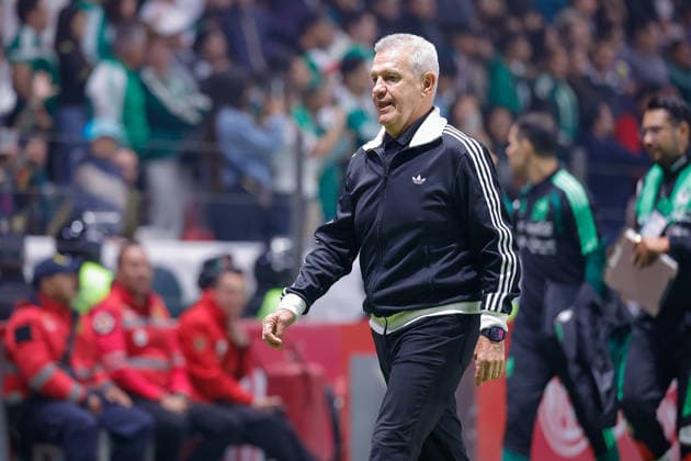 MEXICO NATIONAL TEAM INTERNATIONAL FRIENDLY MEXICO NATIONAL TEAM INTERNATIONAL FRIENDLY MEXICO VS SERBIA 04062026 TOLUCA, ESTADO DE MEXICO, MEXICO Action photo of Javier Aguirre coach of the Mexico National team, during friendly game held at the Estadio Nemesio Diez of Toluca, Estado de Mexico Action photo of Javier Aguirre coach of the Mexico National team, during friendly game held at the Estadio Nemesio Diez of Toluca, Estado de Mexico PHOTO BY IMAGENSHOP AGENCIA FOTOGRAFICA TOLUCA ESTADO DE MEXICO MEXICO MEXICO Copyright: xYOALIxMARTINEZx