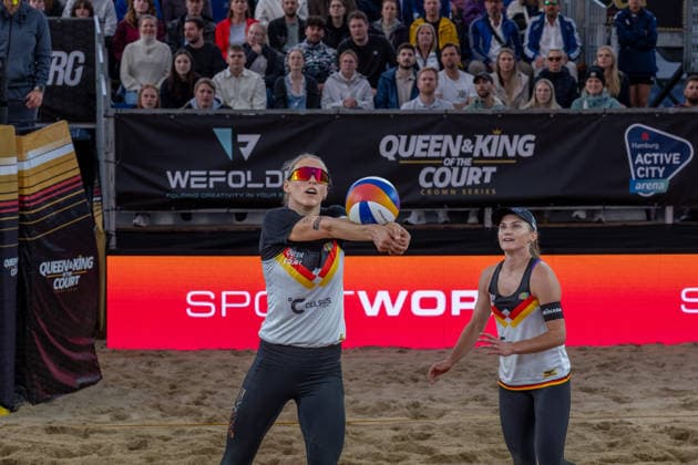 QUEEN KING OF THE COURT Hamburg, Germany 05 06 2026 HAMBURG, GERMANY JUNE 4 Louisa Lippmann GER , Kristen Nuss Cruz USA during the QUEEN KING OF THE COURT at Hamburg on June 4, 2026 in Hamburg, Germany Copyright: xBEAUTIFULxSPORTS PeterxWeberx