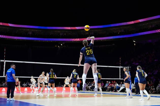 2026 Women s Volleyball Nations League - Quebec City - Day2 Players from Ukraine compete during the 2026 Women s Volleyball Nations League match between Ukraine and Germany at Videotron Centre in Quebec City, Canada, on June 4, 2026. Quebec City Quebec Canada  Copyright: xYuanxTianx originalFilename:tian-2026wome260604_npYmk.jpg