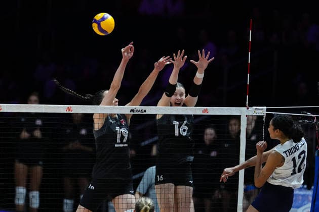 Volleyball, Women, Nations League, Canada - USA
