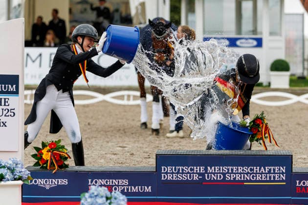 BALVE - LONGINES Balve Optimum 2026, BALVE - LONGINES Balve Optimum 2026 BAUMGUERTEL Lucie-Anouk (GER), OATLEY Rose (GER), GAGEL Pia-Carlotta (GER) Meisterehrung Sektdusche Meisterbad PIAFF-FOÌˆRDERPREIS Preis der Liselott-Schindling-Stiftung Deutsche Meisterschaften Dressur U25 U25 Grand Prix Balve, Reitanlage Schloss Wocklum 05. June 2026 - *** BALVE LONGINES Balve Optimum 2026, BALVE LONGINES Balve Optimum 2026 BAUMGUERTEL Lucie Anouk GER , OATLEY Rose GER , GAGEL Pia Carlotta GER Champion ceremony Champagne Shower Champion Bath PIAFF FOÌˆRDERPREIS Preis der Liselott Schindling Stiftung German Championships Dressage U25 U25 Grand Prix Balve, Equestrian Center Schloss Wocklum 05 June 2026