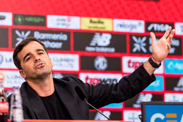 LEVERKUSEN, GERMANY - JUNE 05: Carles Martinez Novell (Head coach Bayer 04 Leverkusen) is being presented as the new Head Coach during a press conference, PK, Pressekonferenz at BayArena on June 05, 2026 in Leverkusen, Germany. North Rhine Westphalia Germany Copyright: xSteffiexWunderlx