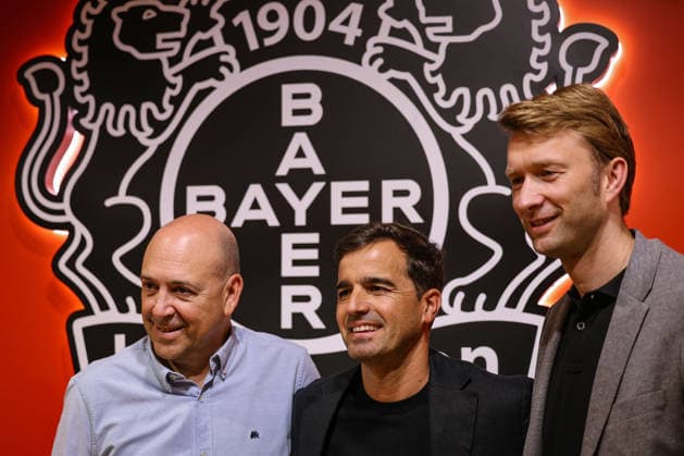05 06 2026, Football, Bayer 04 Leverkusen, 1 Soccer Bundesliga, BayArena, Season 2026 2027 Press conference to introduce the new head coach Chairman Managing Director Fernando Carro Bayer04 Management alongside Carles Martinez Novell and Managing Director Simon Rolfes Bayer04 Management Welcome DFB regulations prohibit any use of photographs as image sequences and or quasi video Nordrhein Westfalen Germany