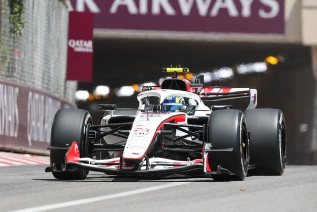 Oliver Bearman MoneyGramm Haas 87 comes out of the tunnel, 1 Free Practice, Monaco Grand Prix, Motorsport, Men, Formula 1, 05 06 2026 Monte Carlo Monaco MCO Copyright: xkolbert-press ChristianxKolbertx