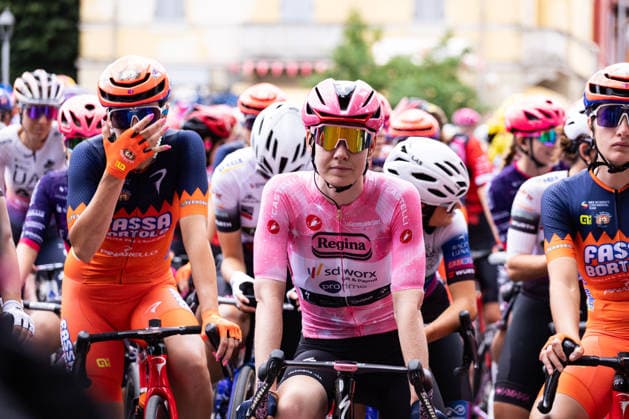 37th Giro d Italia Women 2026 - Stage 7 Anna Van Der Breggen of TEAM SD WORX - PROTIME wears the Pink Jersey during Stage 7 of the 37th Giro d Italia Women, a 159km stage from Sorbolo Mezzani to Salice Terme, in Italy, on June 5, 2026. Sorbolo Mezzani Italy  Copyright: xTommasoxBerardix originalFilename:berardi-37thgiro260605_npRbf.jpg