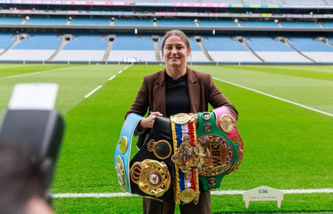 Matchroom Boxing press conference, PK, Pressekonferenz Croke Park, Dublin 5 6 2026 Katie Taylor pitch side in Croke Park Katie Taylor pitch side in Croke Park 5 6 2026  Copyright: x INPHO GaryxCarrx NE1L8137