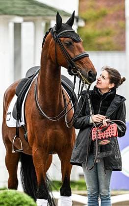 Balve Optimum on Friday, June 5, 2026 FOR EDITORIAL PURPOSES ONLY EDITORIAL USE ONLY p Award ceremony German Championship Dressage Grand Prix U25 2026 on Friday, June 5, 2026 at the Balve Optimum in Balve Copyright SvenjaxHanusch Copyright: SvenjaxHanusch doc865ooenzxs71mge3381y ,EDITORIAL USE ONLY Copyright: SvenjaxHanusch