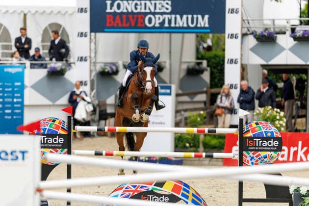 * mit 2 Umläufen (1.55 m) - 1. Wertungsprüfung Deutsche Meisterschaften Springreiter 2026 PREIS DES MITTELSTANDES präsentiert von der TRIO Lighting Group und der Drewke Baugesellschaft GmbH Balve, Reitanlage Schloss Wocklum 05. June 2026 -