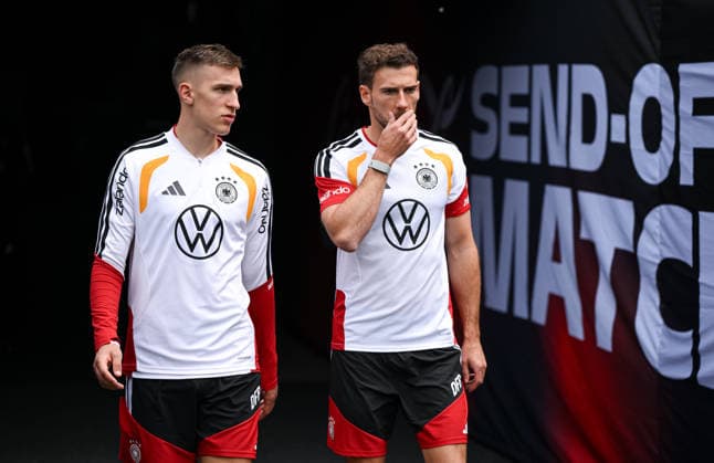 Soccer World Cup 2026 preparation Germany in Chicago 05 06 2026 Final training of the German national team at Solider Field Stadium before the test match against the USA Nico Schlotterbeck left and Leon Goretzka right enter the stadium
