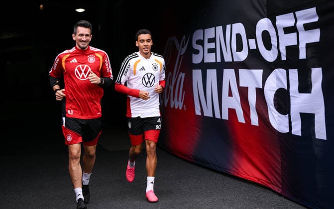 Soccer World Cup 2026 preparation Germany in Chicago 05 06 2026 Final training of the German national team at Solider Field Stadium before the test match against the USA Jamal Musiala right enters the stadium with athletic trainer Nicklas Dietrich left