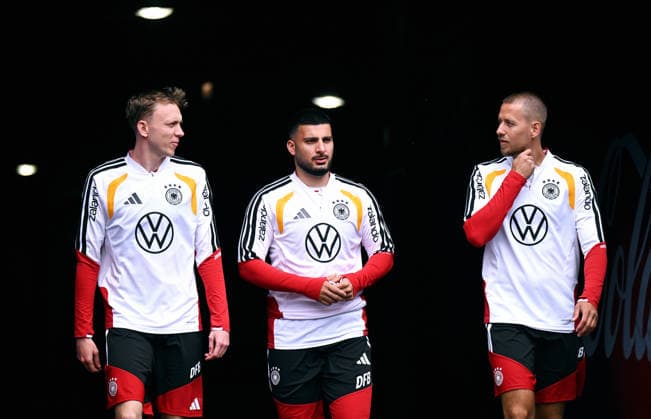 Football, international match, men, World Cup 2026, training of the German national team at Soldier Field, Chicago Maximilian Beier GER Deniz Undav GER , Waldemar Anton GER