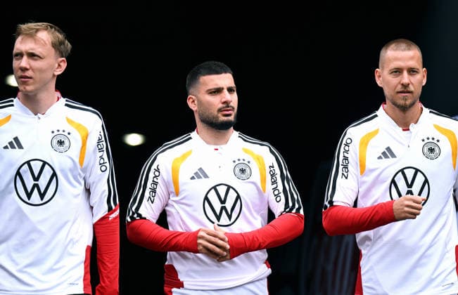 Football, international match, men, World Cup 2026, training of the German national team at Soldier Field, Chicago Maximilian Beier GER Deniz Undav GER , Waldemar Anton GER
