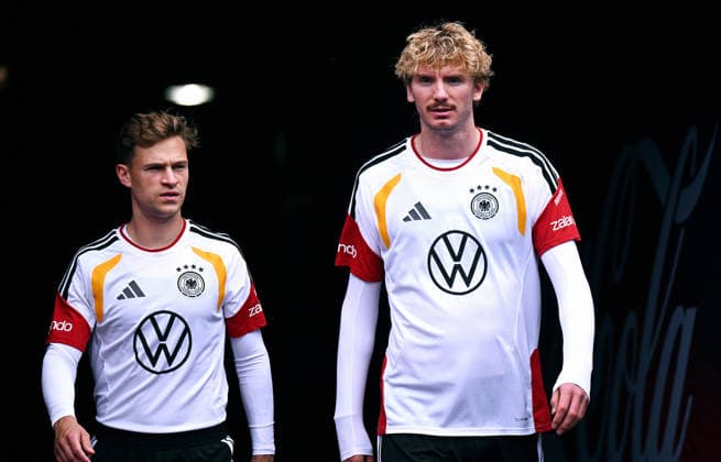 Football, international match, men, World Cup 2026, training of the German national team at Soldier Field, Chicago Joshua Kimmich GER , Nick Woltemade GER