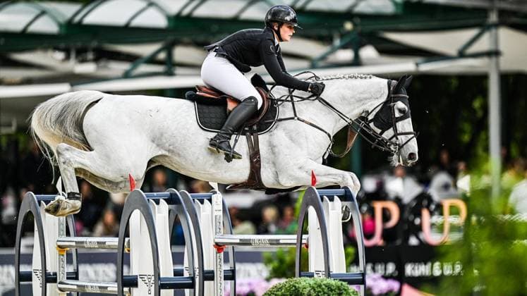 Balve Optimum on Friday, June 5, 2026 FOR EDITORIAL PURPOSES ONLY EDITORIAL USE ONLY p Carola Wegener on Chavanna PS at the Preis der Merkur Spielbanken CSI2 International show jumping competition on Friday, June 5, 2026 at the Balve Optimum in Balve Copyright SvenjaxHanusch Copyright: SvenjaxHanusch doc865qy3bh6ix186ol97tn ,EDITORIAL USE ONLY Copyright: SvenjaxHanusch