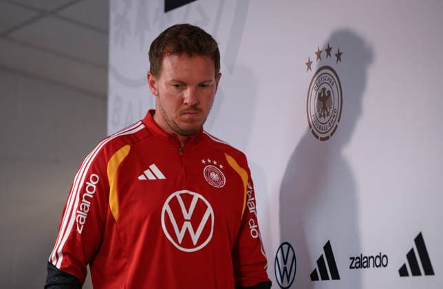 Soccer World Cup 2026 preparation Germany in Chicago 05 06 2026 Press conference of the German national team at Solider Field Stadium before the test match against the USA National coach Julian Nagelsmann arrives for the press conference