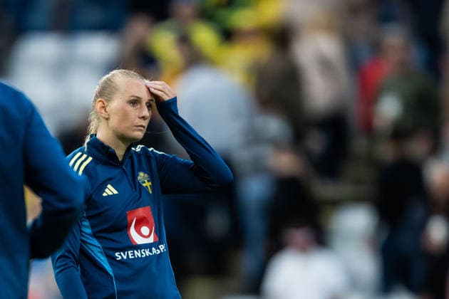 260605 Stina Blackstenius of Sweden looks dejected after the FIFA Women™s World Cup Qualifier football match between Denmark and Sweden on June 5, 2026 in Odense Photo Ludvig Thunman BILDBYRAN code LT LT0798 fotboll football soccer fotball vm kval kval fifa womens world cup qualifier qualifier danmark sverige sweden denmark dam bbeng depp  Copyright: LUDVIGxTHUNMAN BB260605LT135