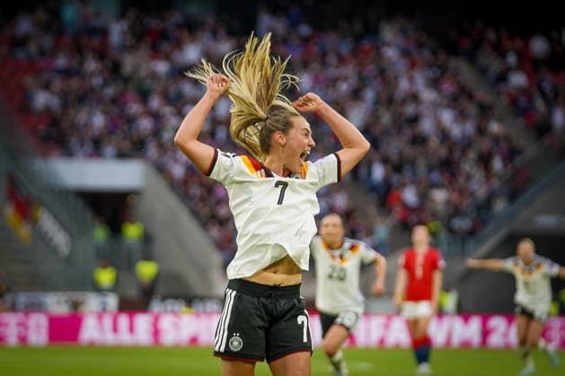 Germany Football FIFA Womens World Cup 2027 Qualification Europe, Matchday 5 Germany vs Norway RheinEnergieSTADION Cologne Marie Müller DFB,7 Goal and goal celebration to 1 0 for Germany Joy, emotions, cheering, facial expression, facial expression, emotion, gesture, gesture, emotion Copyright: xTobiasxWentzellx