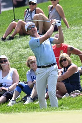 PGA, Golf Herren 2026: The Memorial Tournament Second Round JUN 5 June 5, 2026: Ben Griffin (USA) chips onto the 9th green during the second round of the Memorial Tournament in Dublin, Ohio. Brent Clark Cal Media (Credit Image: Â Brent Clark Cal Sport Media) Dublin Oh USA EDITORIAL USE ONLY Copyright: xx ZUMA-20260605_zma_c04_014.jpg BrentxClarkx csmphotothree493254