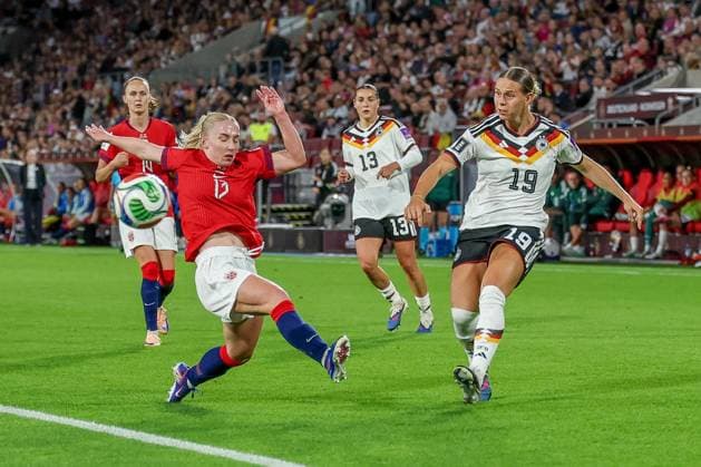 Action, Thea Bjelde 13 Norway vs Klara Buehl 19 Germany , Germany vs Norway, Football, Women, UEFA, World Cup Qualification, Group Stage, Group D, Matchday 5 of 6, DFB, Season 2025 2026, 05 06 2026 Cologne North Rhine-Westphalia Germany Copyright: xkolbert-press MartinxAgüerax