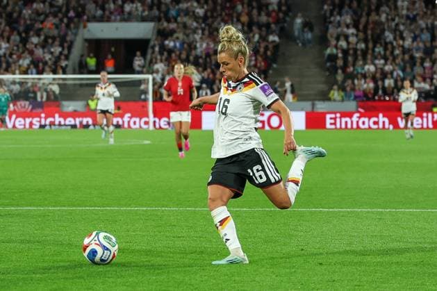 Linda Dallmann 16 Germany in action, Germany vs Norway, Football, Women, UEFA, World Cup Qualification, Group Stage, Group D, Matchday 5 of 6, DFB, Season 2025 2026, 05 06 2026 Cologne North Rhine-Westphalia Germany Copyright: xkolbert-press MartinxAgüerax