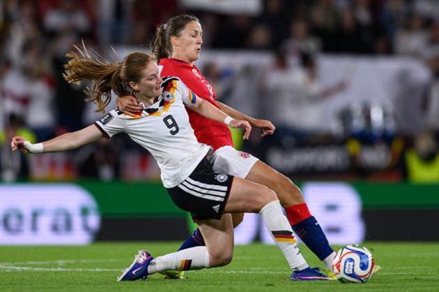 260605 Sjoeke Nüsken of Germany and Emma Stolen Godo of Norway during the FIFA Women s World Cup Qualifier football match between Germany and Norway on June 5, 2026 in Cologne Photo Marius Simensen BILDBYRAN COP 238 MM0069 bbeng fotball soccer football fotboll fifa world cup qualifiers vm kvalifisering kvinner vm kvalik landskamp dam norge norway germany tyskland  Copyright: MARIUSxSIMENSEN BB260605ZV018