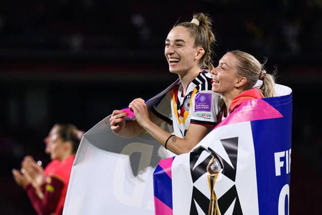 260605 Sophia Kleinherne and Elisa Senß of Germany celebrate after the FIFA Women s World Cup Qualifier football match between Germany and Norway on June 5, 2026 in Cologne Photo Marius Simensen BILDBYRAN COP 238 MM0069 bbeng fotball soccer football fotboll fifa world cup qualifiers vm kvalifisering kvinner vm kvalik landskamp dam norge norway germany tyskland jubel  Copyright: MARIUSxSIMENSEN BB260605ZK020